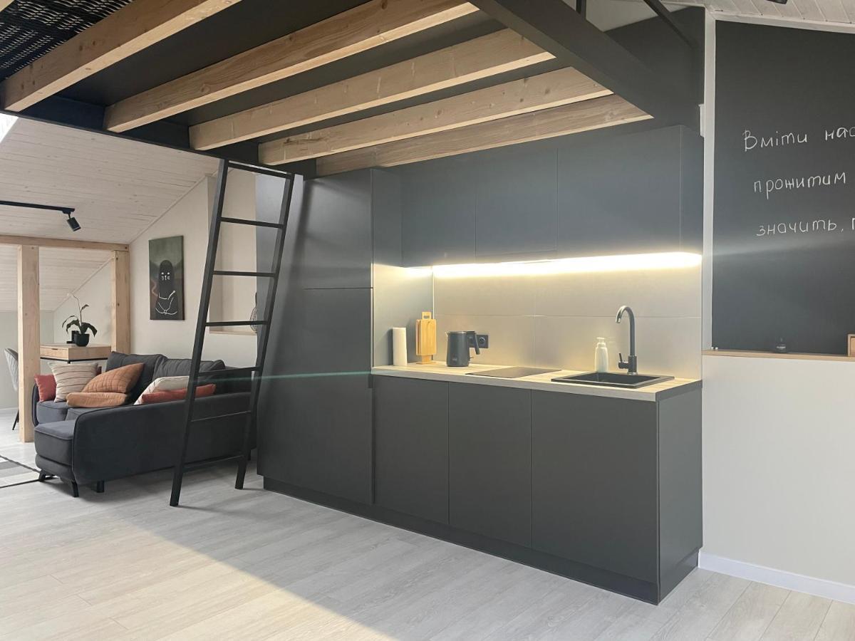 «Гори́Ще На Площі Польський Ринок» Apartment Kamianets Podilskyi Bagian luar foto
